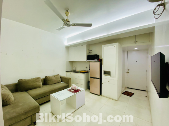 Luxurious 2-Room Studio Apartment Rent in Bashundhara R/A